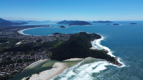 Uma vista aérea de MORADA GARAPEIRA