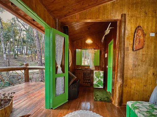 Gambar di galeri bagi Sequoia Casa na Árvore, Vila Mágica di Bueno Brandão