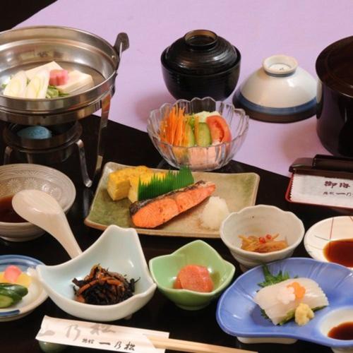 Mad på ryokanen eller i nærheden