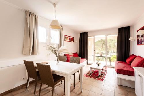 Village Pont Royal en Provence - maeva Home - Appartement 2 pièces 7 personnes - Sélection MAE-6052