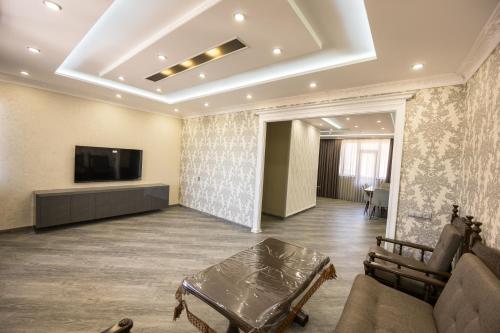 Apartment in Ejmiactin – Photos 5