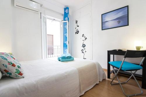 Entire 3 room flat in city center - CANAST