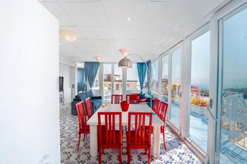 "Over The Moon" Apartment