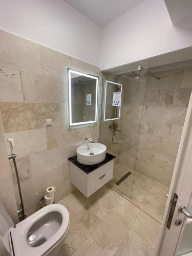 Bilik mandi di Capodopera Residence