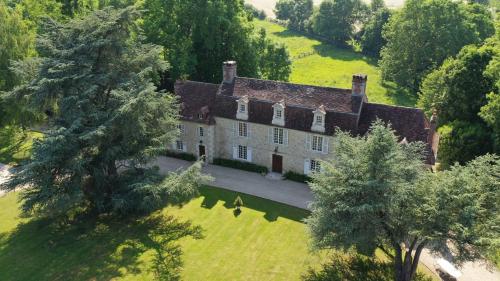 Un jardín fuera de Aile privée au sein d’un haras