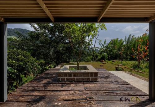 Ein Garten an der Unterkunft Tranquilla