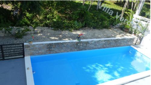 Bazén v ubytování Villa Verdemar nebo v jeho okolí