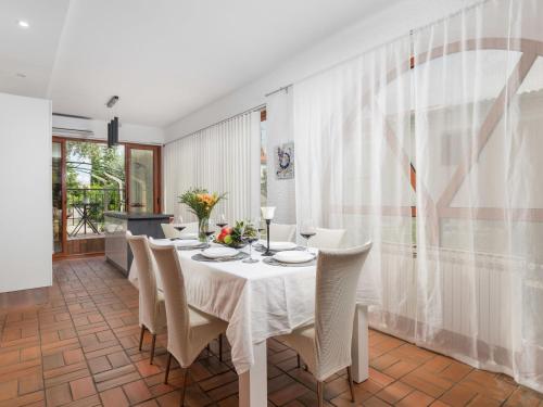 Foto Holiday Home Noveanni by Interhome 5