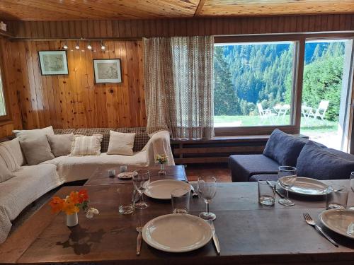 Χώρος καθιστικού στο Apartment Breya 2 by Interhome