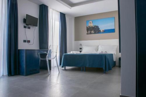 Μια τηλεόραση ή/και κέντρο ψυχαγωγίας στο Cavour 19 - Dependance