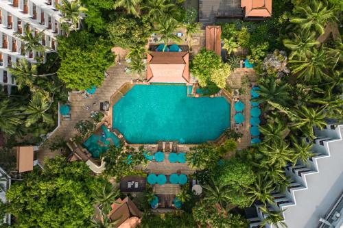 an aerial view of a pool at a resort at Avani Pattaya Resort in Pattaya