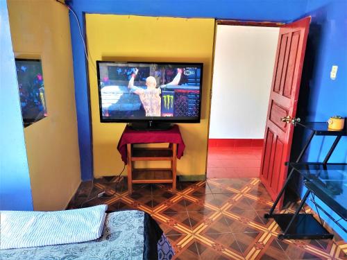 TV a/nebo společenská místnost v ubytování APARTAMENTO VISTA IMPERIAL II Mirador Panoramico