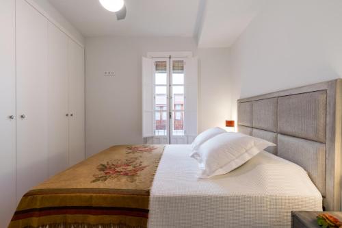 Duplex de lujo junto a la Catedral Terraza privada con vistas a la Giralda