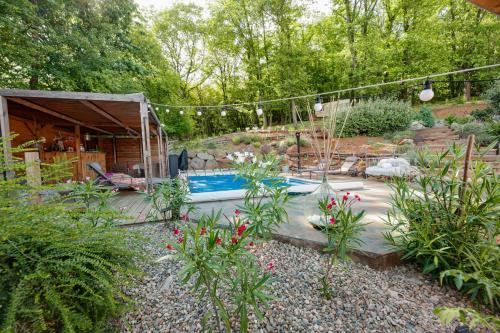 Maison d'une chambre avec piscine partagee jardin clos et wifi a Pardailhan