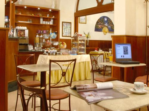 Hotel Assisi