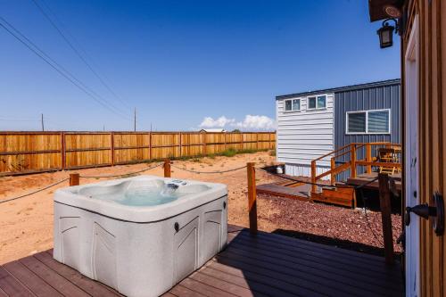 Fotografie z fotogalerie ubytování Desert Oasis Tiny Home v destinaci Apple Valley