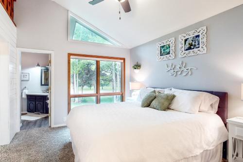 Katil atau katil-katil dalam bilik di Apple Cottage