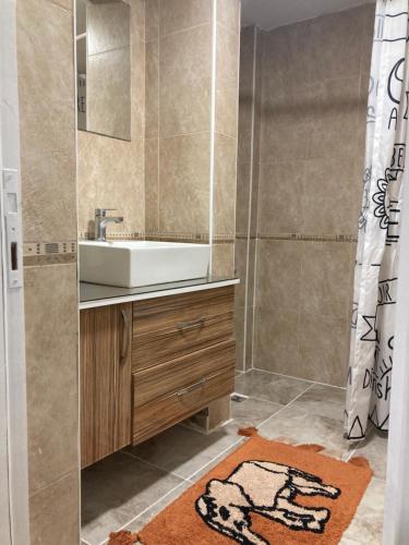 Koupelna v ubytování 1+1 ANA CADDE ŞİŞLİ SQUARE CENTRAL HOUSE