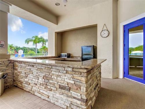 Lux 4BrVilla Hot Tub Grill Private Heated Pool photo 40