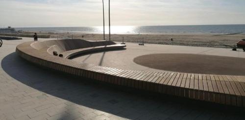 a skate park with a skateboard ramp on the beach at Studio Abee in Middelkerke