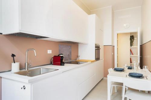 Easylife - Milano - De Amicis 36 - Sant' Ambrogio