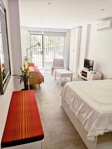 Loft con vistas a la piscina