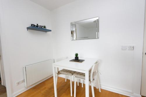 Fotografie z fotogalerie ubytování *City Break* Modern Elegant London Apartment v Londýně