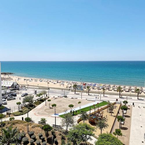 Front Sea Apartment Quarteira