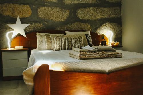 En-Suite Bedroom and Garage in Porto City Center