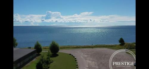 a view of a body of water with the ocean at Hus nära havet in Bergkvara