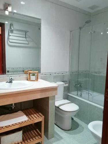 CN-340 Suites photo 128
