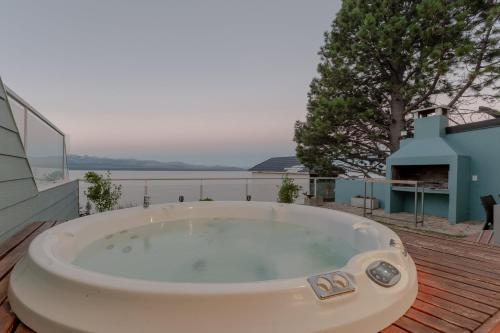 Gallery image of Luxury Lake Views Apartments By Apartments Bariloche in San Carlos de Bariloche