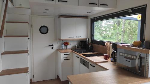 Η κουζίνα ή μικρή κουζίνα στο Tiny House 14 - Sollberg