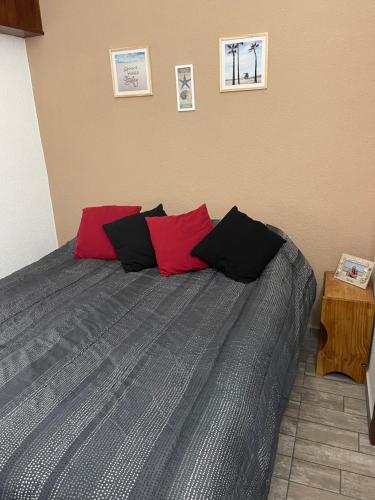 Ένα ή περισσότερα κρεβάτια σε δωμάτιο στο Duplex San Bernardo 3 dormitorios