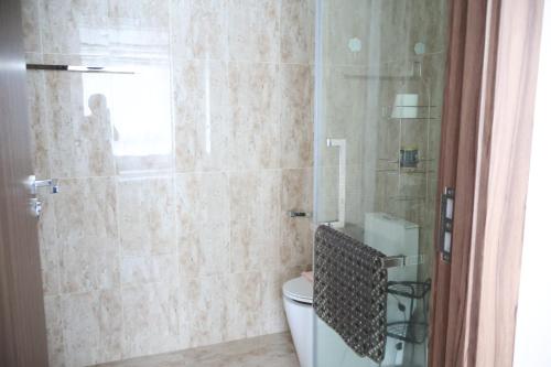 Koupelna v ubytování Grand avenue condo Soi Boaukow
