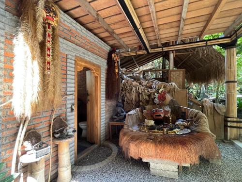 Local Eco-Living Experience by Mepantigan Bali
