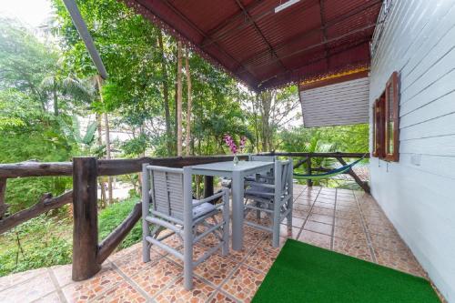 Κήπος έξω από το Garden Home 3