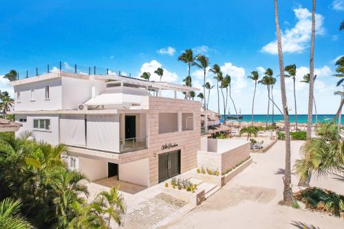 Luxury Villa in Bávaro Just on the Beach