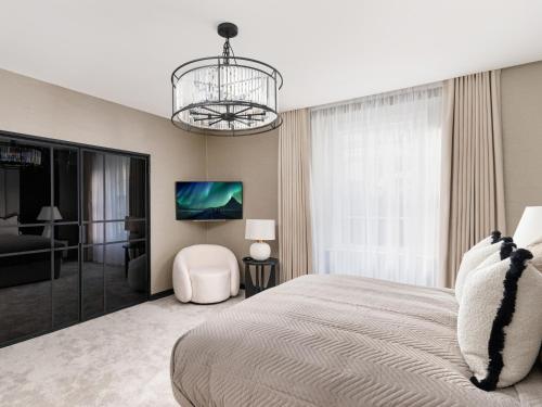 Sovo - Luxury Romantic WestEnd Apartment With Jacuzzi Spa Bath photo 8