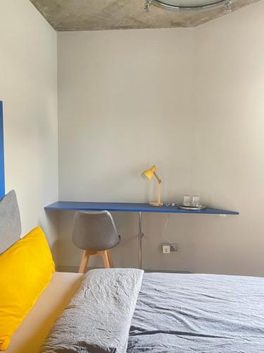 Ένα ή περισσότερα κρεβάτια σε δωμάτιο στο LikeHome gemütliches Privatzimmer im Haus, Hasenfelder Weg 15 in Heinersdorf