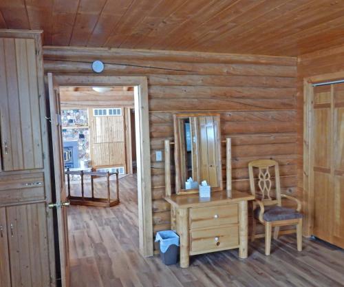 Φωτογραφία από το άλμπουμ του Wapiti Retreat at 22 West Cabins and Recreation σε Walden