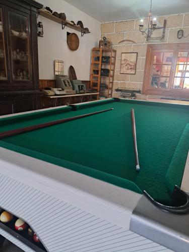 Biliár nebo kulečník v ubytování Hotel El Sombrerito