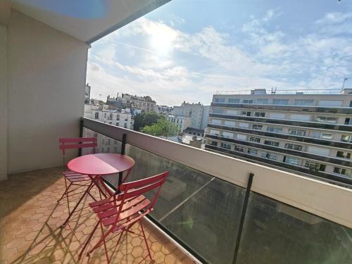 Photo de la galerie de l'établissement Appartement avec balcon et parking à Paris Alésia, à Paris