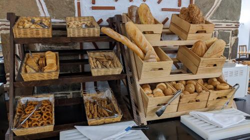 Mad på resortet eller i nærheden