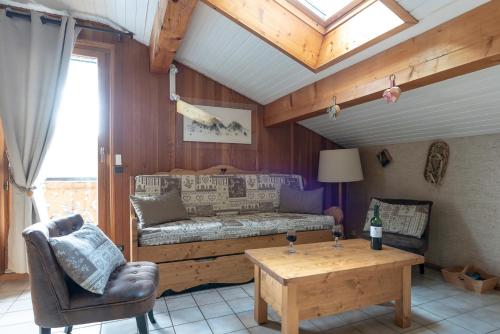 Zona de estar de Chalet Rochebrune - Apartment Mont-Chery