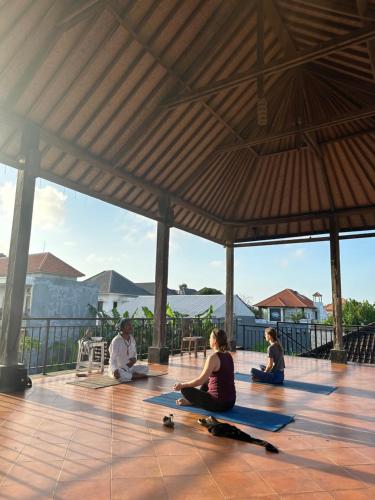 Μπαλκόνι ή βεράντα στο Diuma residence yoga meditation retreat and healing Center