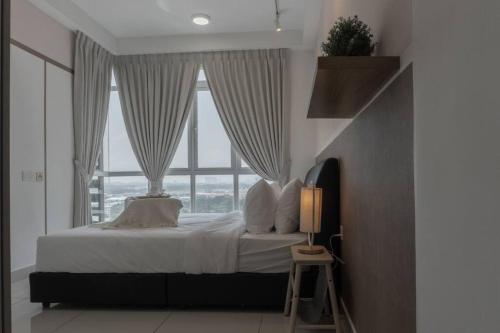 Katil atau katil-katil dalam bilik di KSL A 3R3B 1-5Pax #Daya#Austin#Ikea#Aeon