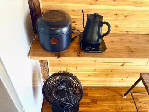 一棟貸しの移住案内古民家　itomaにあるコーヒーまたはお茶