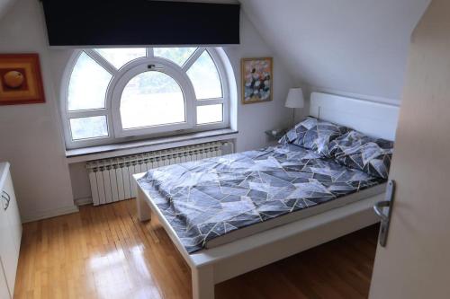 Posteľ alebo postele v izbe v ubytovaní Vila Edita