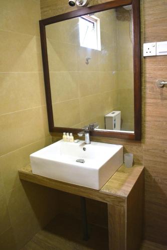 Ein Badezimmer in der Unterkunft Orchard Home